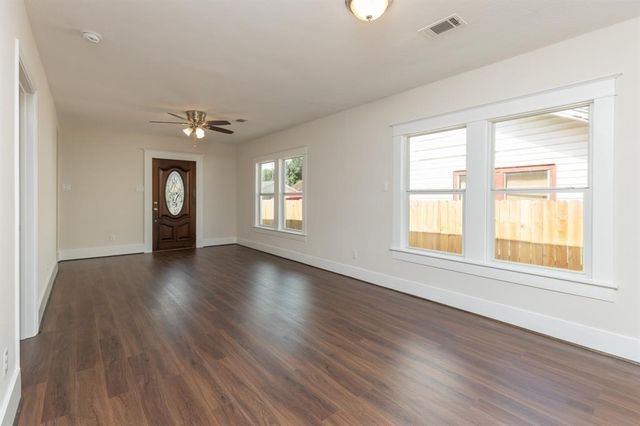 3406 Michigan Street, Baytown, TX 77520