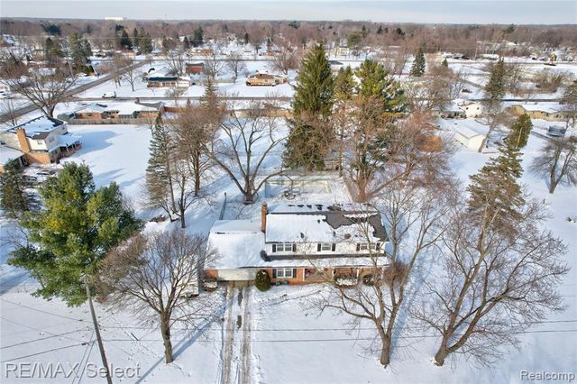 5189 Otsego Street, Burton, MI 48509