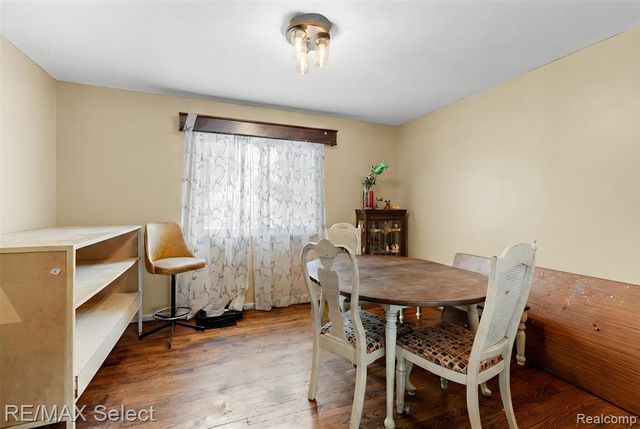 5189 Otsego Street, Burton, MI 48509