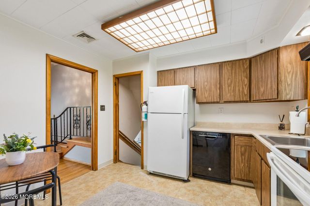 3 Willis Street, Marlboro, NJ 07746