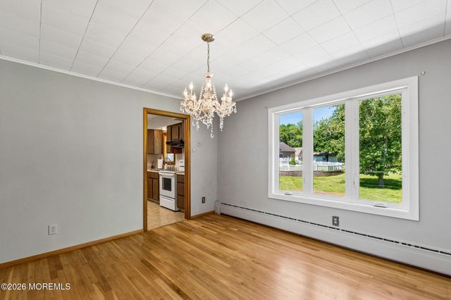 3 Willis Street, Marlboro, NJ 07746