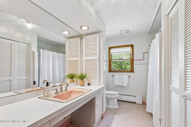 3 Willis Street, Marlboro, NJ 07746