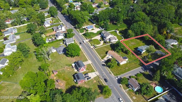 3 Willis Street, Marlboro, NJ 07746