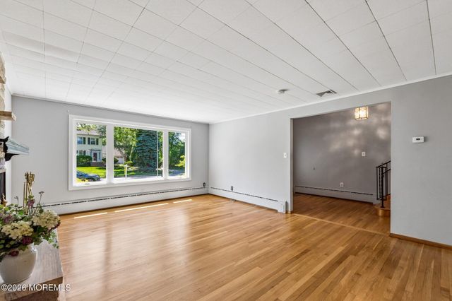 3 Willis Street, Marlboro, NJ 07746