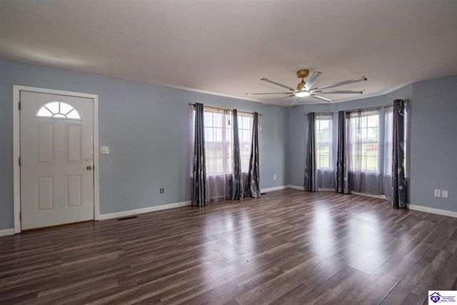 164 Carlton Court, Vine Grove, KY 40175