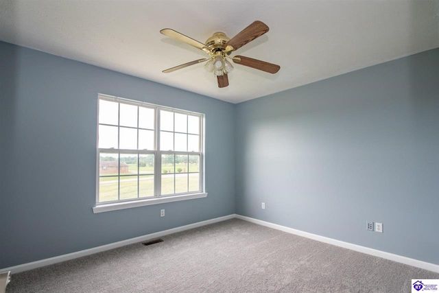 164 Carlton Court, Vine Grove, KY 40175