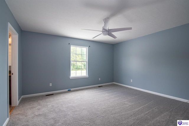 164 Carlton Court, Vine Grove, KY 40175