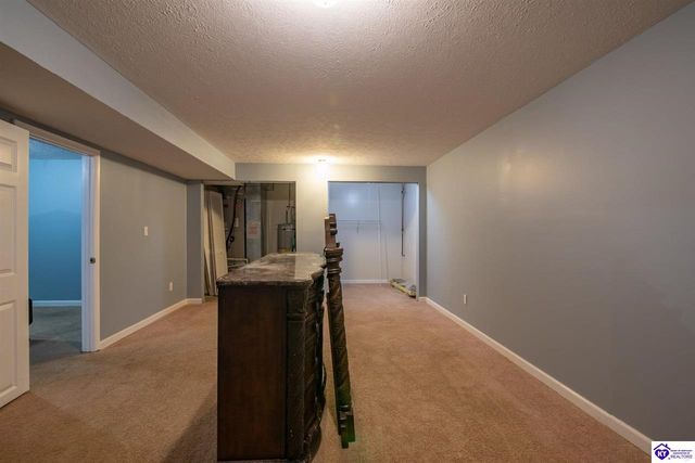 164 Carlton Court, Vine Grove, KY 40175
