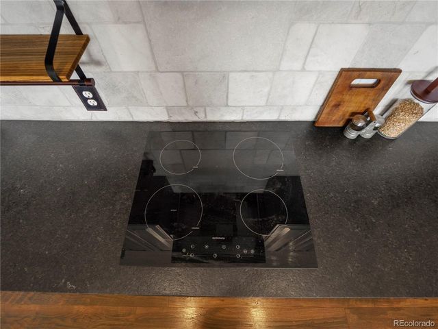 5359 Balsam St 201, Arvada, CO 80002