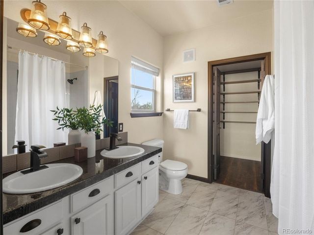 5359 Balsam St 201, Arvada, CO 80002