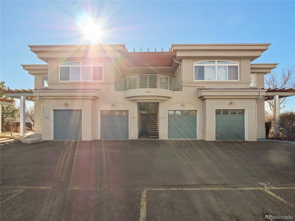 5359 Balsam St 201, Arvada, CO 80002