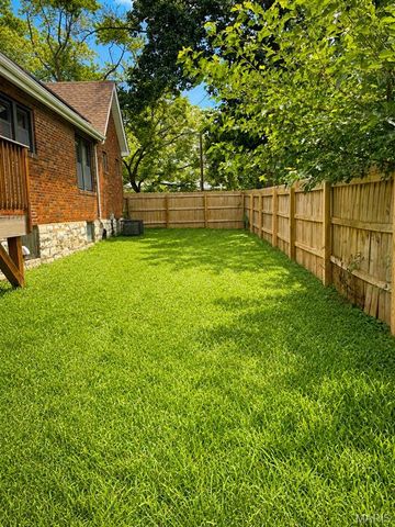 6201 Idaho Avenue, St Louis, MO 63111