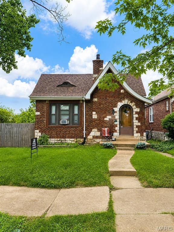 6201 Idaho Avenue, St Louis, MO 63111