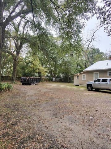 969 Baltimore Street, Mobile, AL 36605