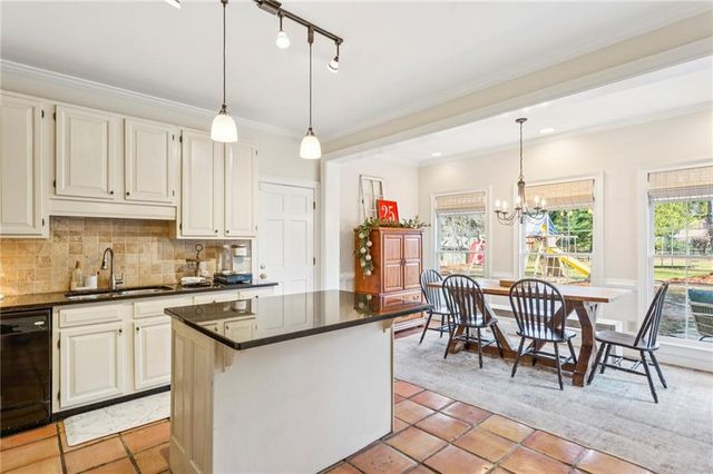 5260 Oglethorpe Court, Powder Springs, GA 30127