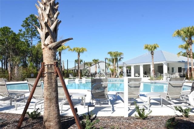 10 OCONEE DRIVE, Palm Coast, FL 32137