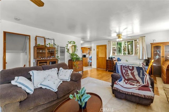 29239 Lake Brook Avenue, Cedar Glen, CA 92321