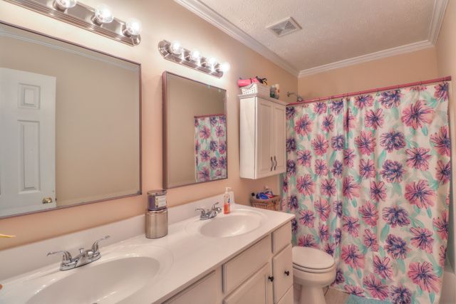 2006 Thorntree Ct, Mount Juliet, TN 37122