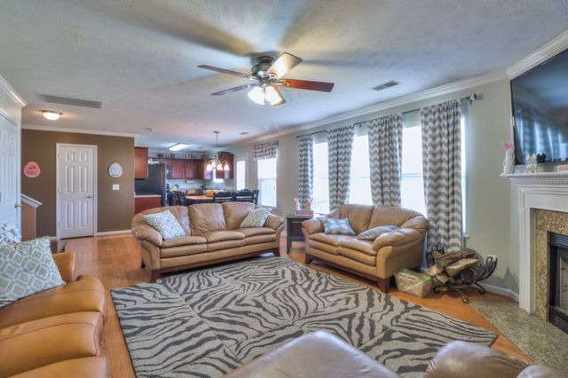 2006 Thorntree Ct, Mount Juliet, TN 37122