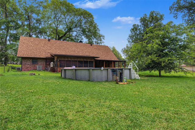326 Evangeline Drive, Elm Grove, LA 71051
