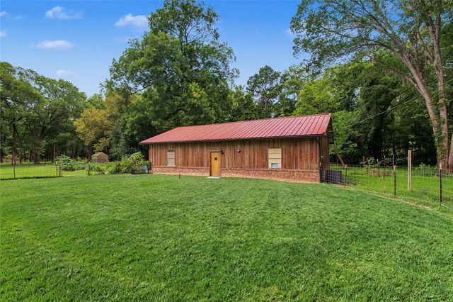 326 Evangeline Drive, Elm Grove, LA 71051