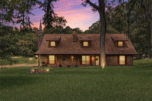 326 Evangeline Drive, Elm Grove, LA 71051