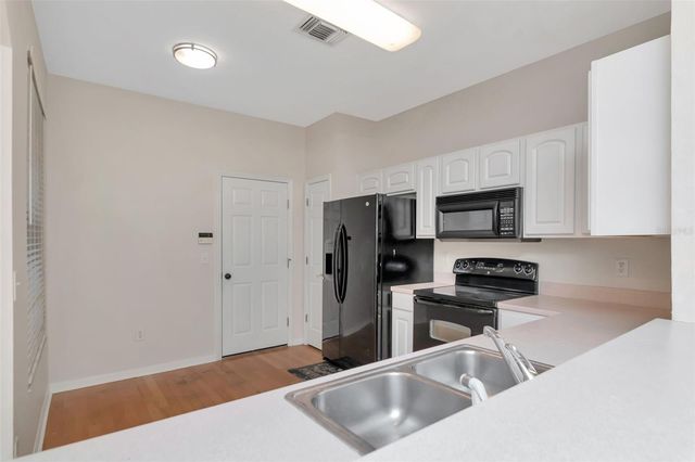 18832 DUQUESNE DRIVE, Tampa, FL 33647