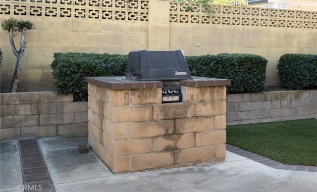 944 E Concord Avenue, Orange, CA 92867