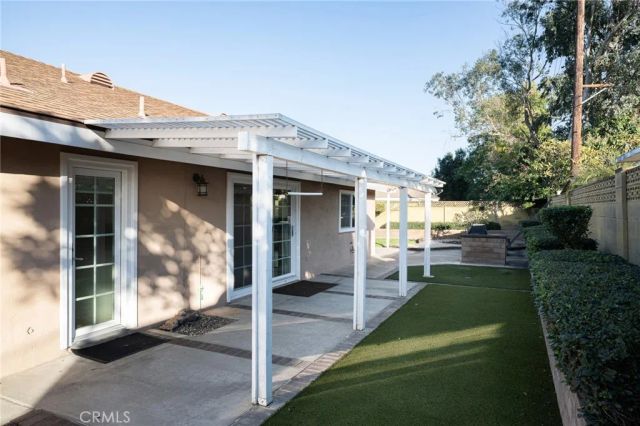 944 E Concord Avenue, Orange, CA 92867