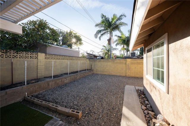 944 E Concord Avenue, Orange, CA 92867