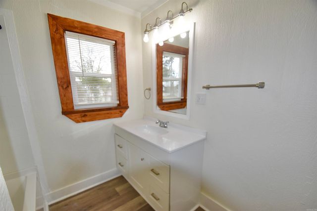 1221 Georgia Street, Malvern, AR 72104