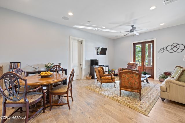 732 Louis Arceneaux Road, Lafayette, LA 70507