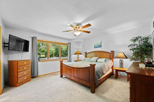 15330 E Castle St, Wichita, KS 67230