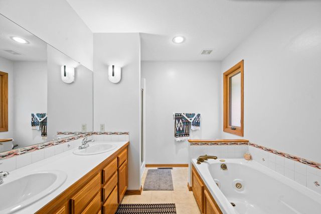 15330 E Castle St, Wichita, KS 67230