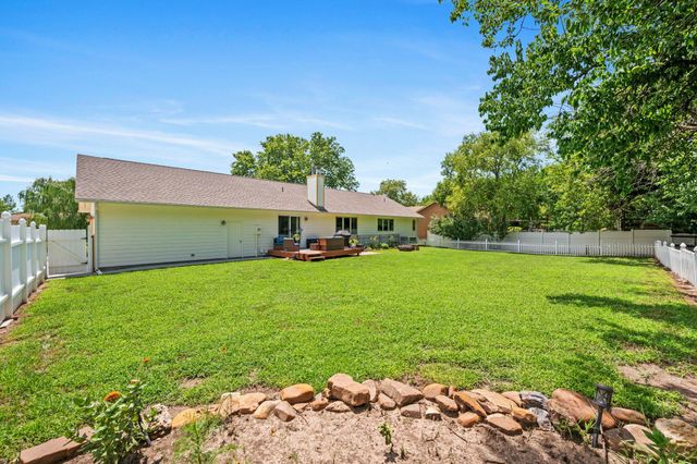 15330 E Castle St, Wichita, KS 67230