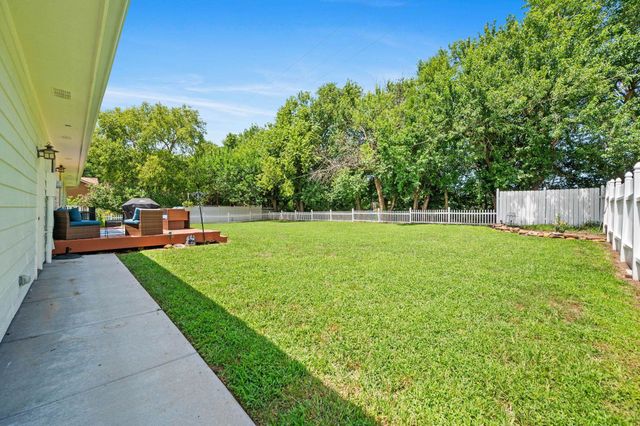 15330 E Castle St, Wichita, KS 67230