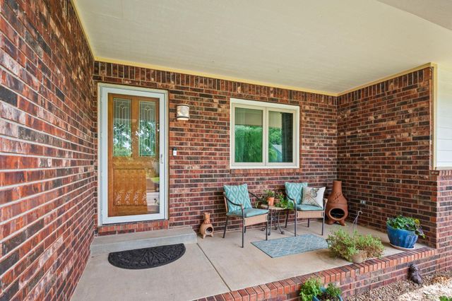 15330 E Castle St, Wichita, KS 67230