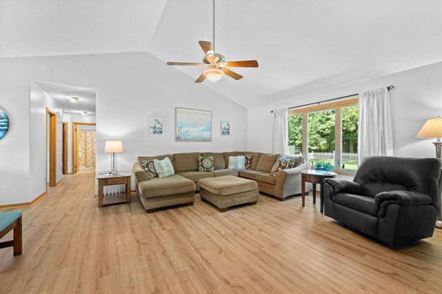 15330 E Castle St, Wichita, KS 67230