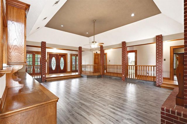 6118 Hampton Way Court, Spring, TX 77389