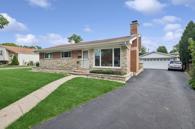 1017 S Norbury Avenue, Lombard, IL 60148