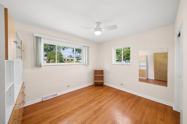 1017 S Norbury Avenue, Lombard, IL 60148