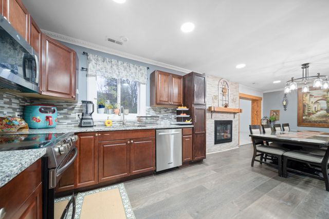 1013 Chapel Ct, Franklin, TN 37069