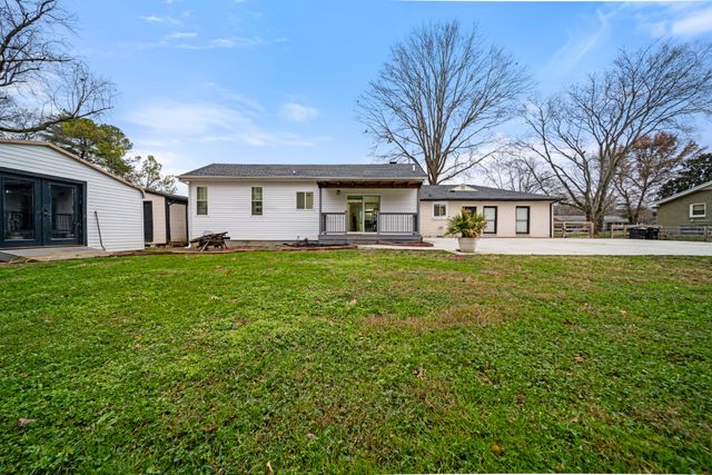 1013 Chapel Ct, Franklin, TN 37069