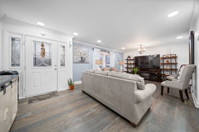 1013 Chapel Ct, Franklin, TN 37069