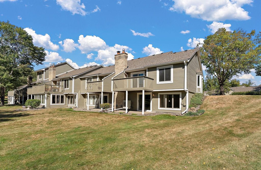 978 Winterberry Drive, Woodbury, MN 55125 — photo 3