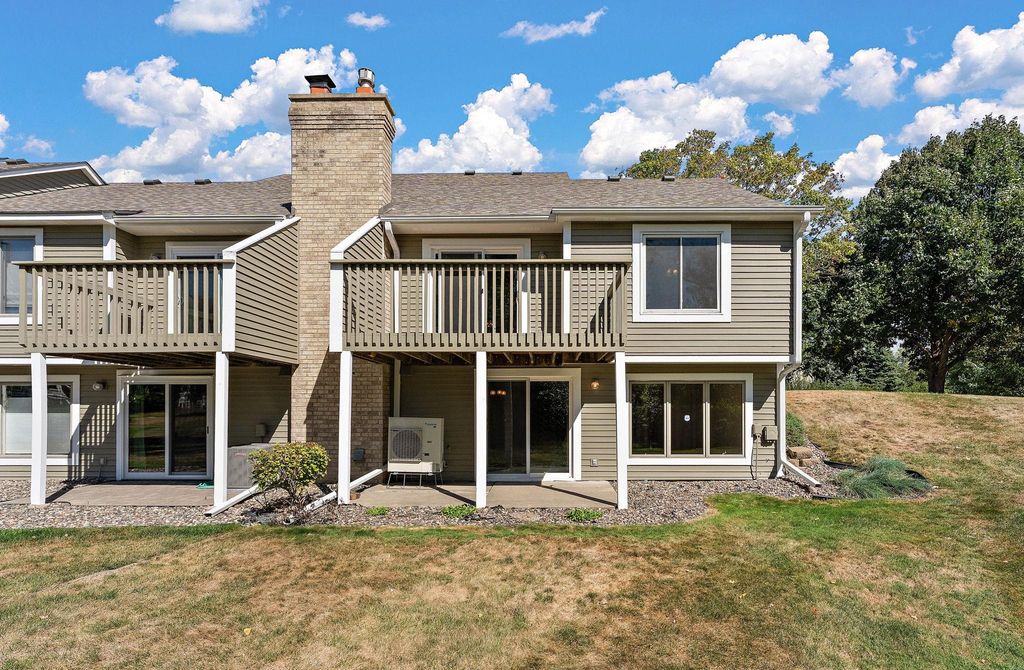 978 Winterberry Drive, Woodbury, MN 55125 — photo 4