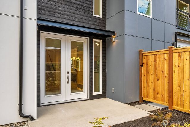 3983 162nd Place SE, Bellevue, WA 98006