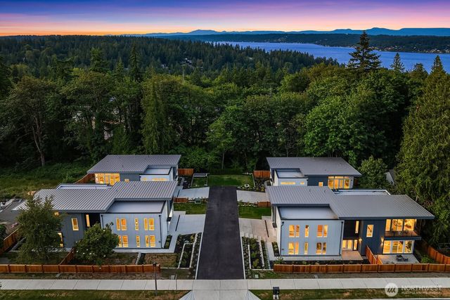 3983 162nd Place SE, Bellevue, WA 98006