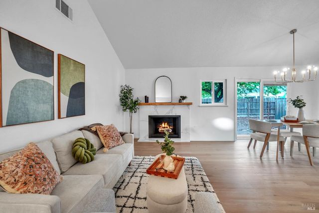 607 Seagull Dr, Suisun City, CA 94585