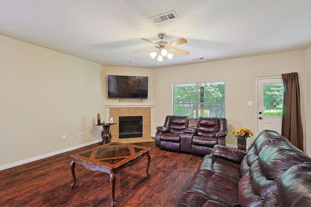 3008 Graystone Court, Seagoville, TX 75159